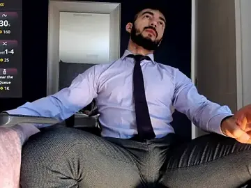 Stripchat Nude Webcam of MarkWalker__