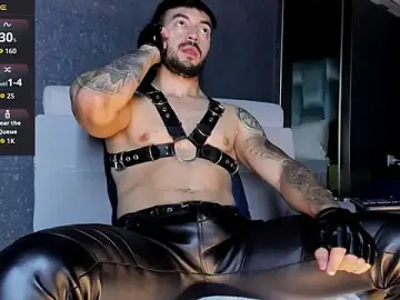 Stripchat Adult Video Chat of MarkWalker__