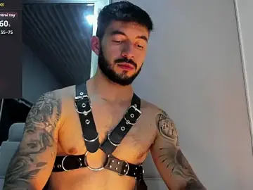 Stripchat Adult Webcams of MarkWalker__