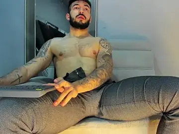 Stripchat Best live sex cam show of MarkWalker__