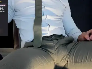 Stripchat Free Porn Cam of MarkWalker__