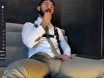 Stripchat Adult Webcam of MarkWalker__