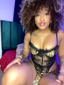 Stripchat Sex Chat of riri_brunnete
