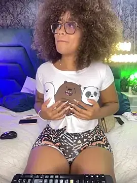 Stripchat Live Sex of riri_brunnete