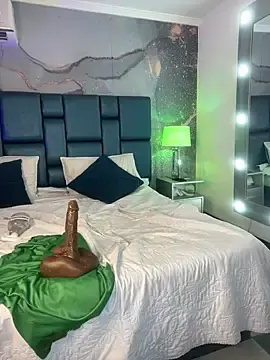 Stripchat Free Live Porn of riri_brunnete