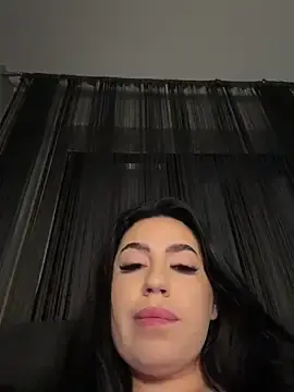 Stripchat Live Sex Cam of Andrestarr