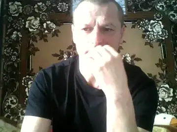 Stripchat Adult Webcam of Ivan9iutt