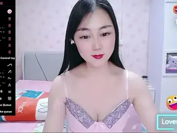 Stripchat Adult Webcams of Elvira_baby