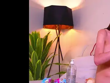 Stripchat Adult Webcam of VallieBrandwein