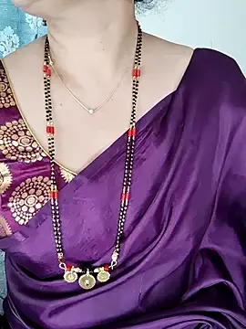 Stripchat Adult Webcam of Hot_Sexy_Niharika