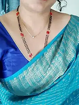 Stripchat Free Porn Cam of Hot_Sexy_Niharika