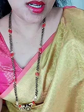 Stripchat Free Porn Cam of Hot_Sexy_Niharika