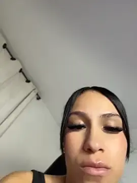 Stripchat Watch Live Sex Cams of Miaa_love6969