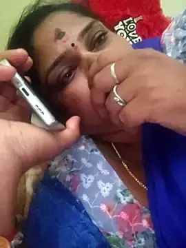 Stripchat Best Webcam of Shivanyasree