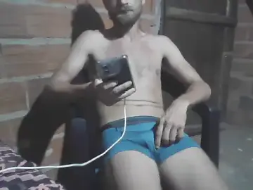 Stripchat Sex Cam of helliel