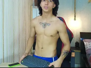 Stripchat Sex Chat of kim_curlyy