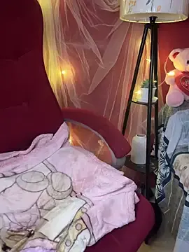 Stripchat Live Sex Cam of mEhAK_________