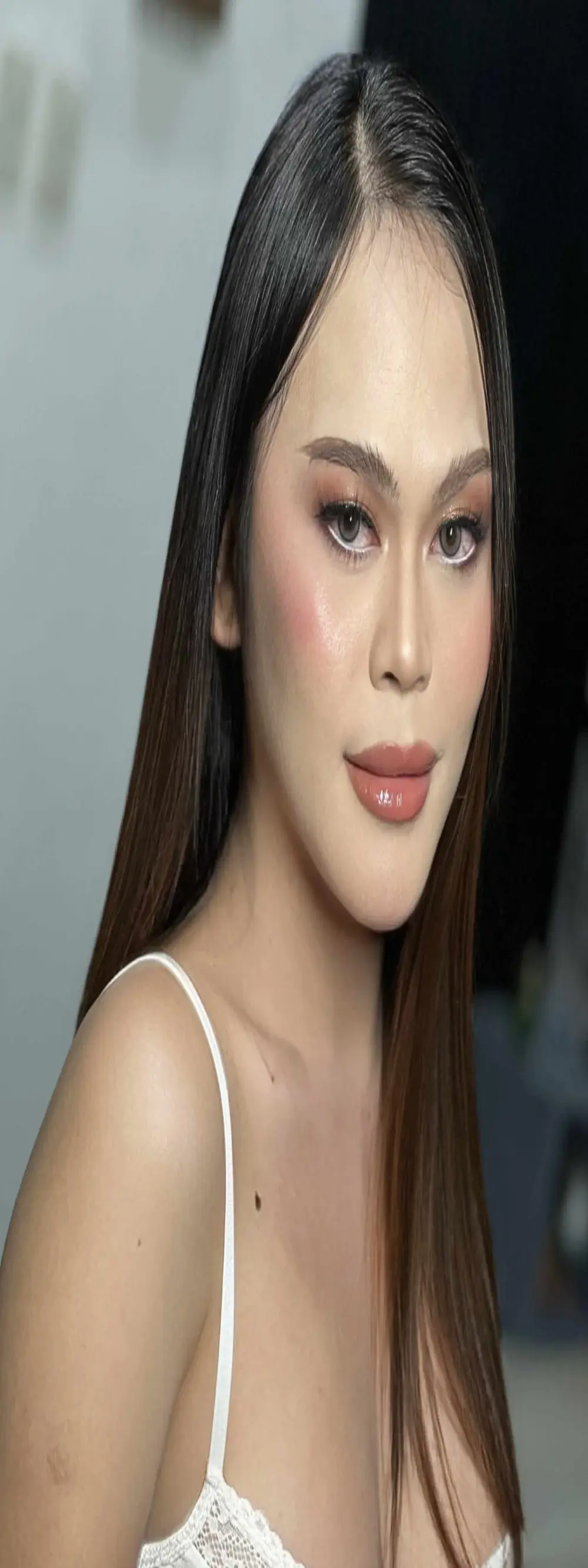 erotictsmonica