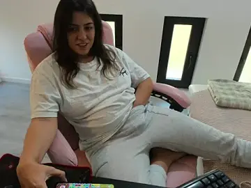 Stripchat Adult Webcams of Dyana_Kaylinn