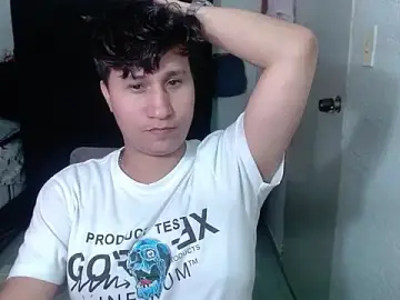 Stripchat Free Live Porn of Im_Milan_Rs