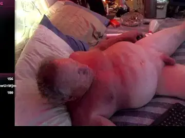 Stripchat Adult Webcams of Pussyeat2please