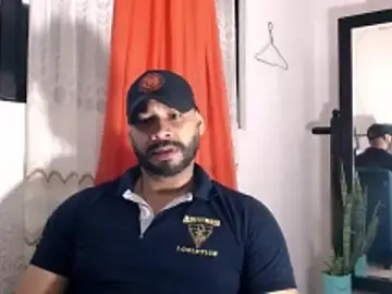 Stripchat Live Sex Cam of musclehetero