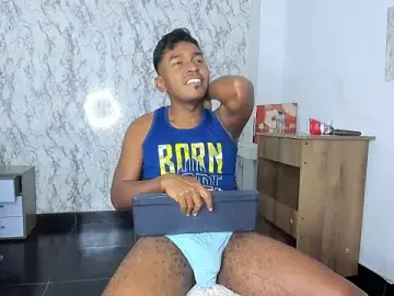 Stripchat Adult Webcam of Adam_Morgan2