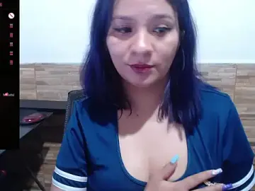 Stripchat Live Porn of athenea_russo4