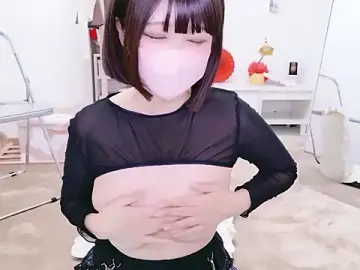 Stripchat Live Sex Cam of aki_zzz