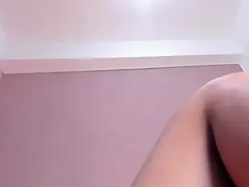 Stripchat Adult Video Chat of AntonellaHall_