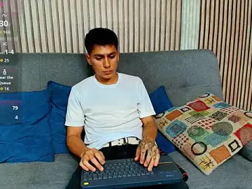 Stripchat Private Sex Chat of Aron_pulse