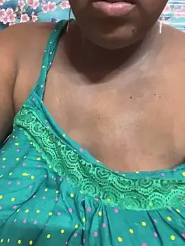 Stripchat Adult Webcams of Beauty-queen