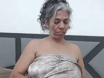 Stripchat Live Sex Cam of chanel_grant