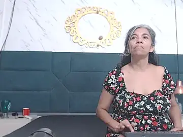 Stripchat Live Sex Cam of chanel_grant