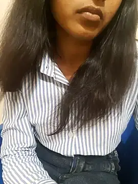 Stripchat Free Porn Cam of Navya67