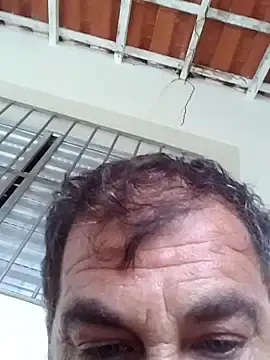 Stripchat Sex Cam of Peludo173317