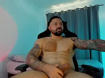 Stripchat Live Sex Cam of Pierre_Vidal