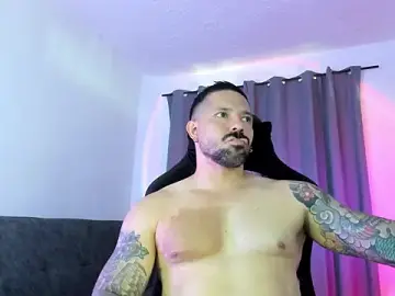 Stripchat Live Sex of Pierre_Vidal