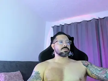 Stripchat Free Live Porn of Pierre_Vidal