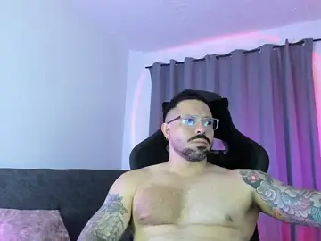 Stripchat Best Webcam of Pierre_Vidal