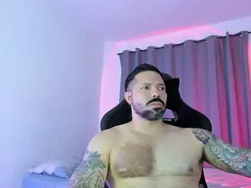 Stripchat Best live sex cam show of Pierre_Vidal