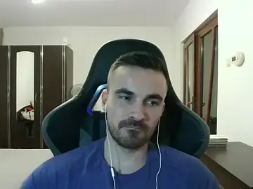 Stripchat Live Sex Cam of mu5clemania2