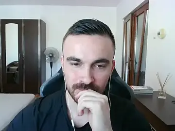 Stripchat Adult Webcams of mu5clemania2