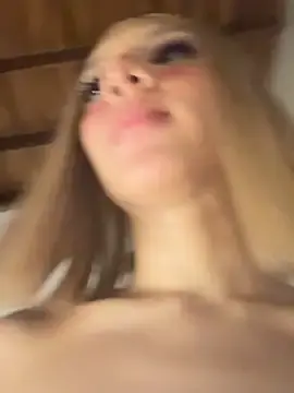 Stripchat Adult Webcam of SweetBunnyGF