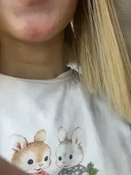 Stripchat Free Porn Cam of SweetBunnyGF