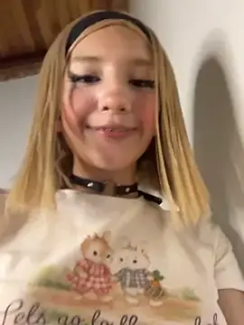 Stripchat Live Sex of SweetBunnyGF