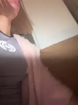 Stripchat Free Porn Cam of SweetBunnyGF