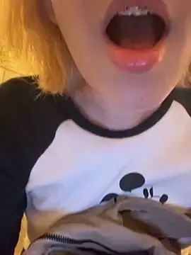 Stripchat Private Sex Chat of SweetBunnyGF