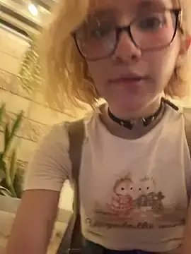 Stripchat Live Sex of SweetBunnyGF