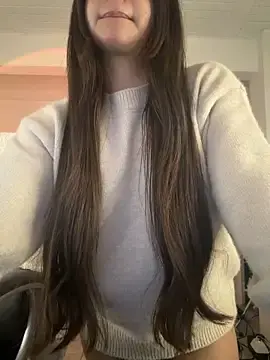 Stripchat Live Sex Cam of aly_golden_